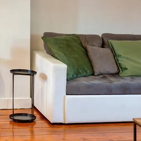 Daire Michael Beau F3 La Bouille