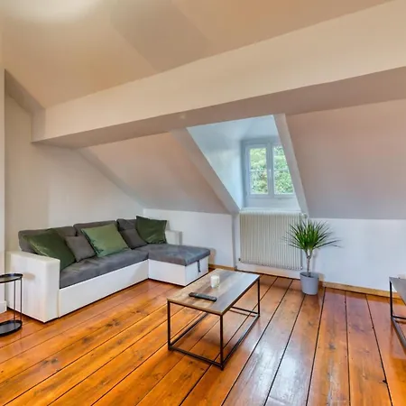 Michael Beau F3 Daire La Bouille